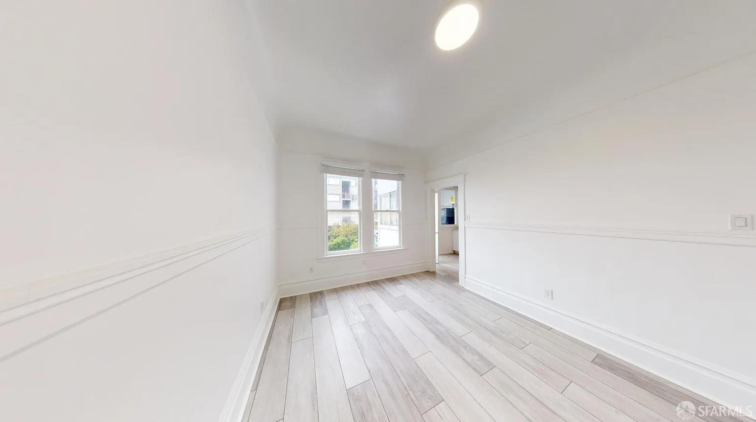 Detail Gallery Image 5 of 19 For 676 Greenwich St, San Francisco,  CA 94133 - – Beds | – Baths