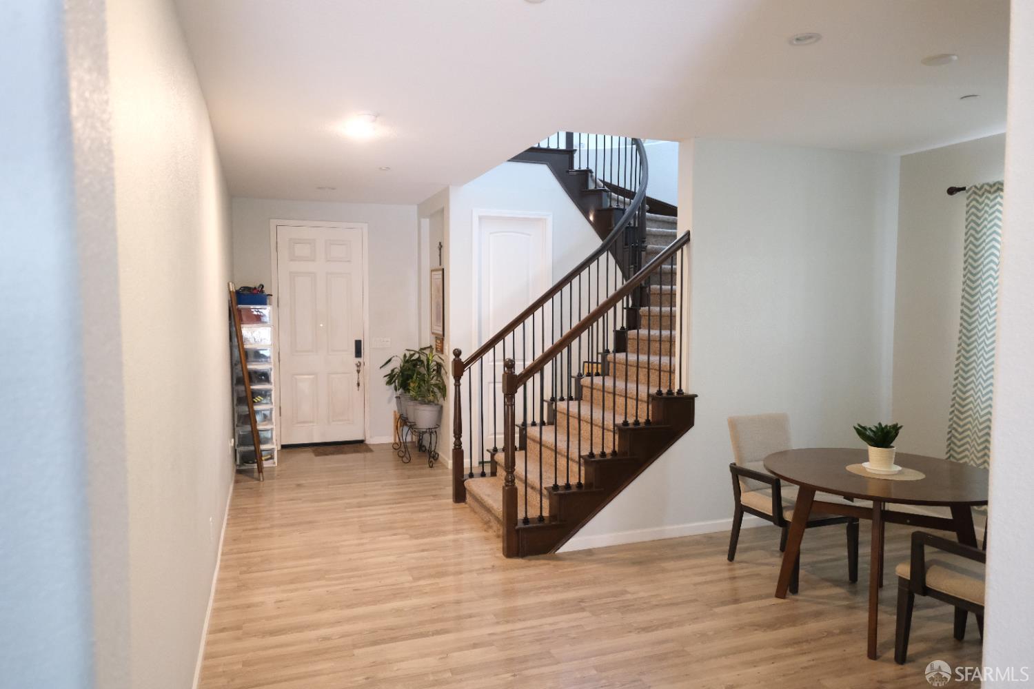 Detail Gallery Image 6 of 9 For 2312 Verona Dr, Bay Point,  CA 94565 - 4 Beds | 2/1 Baths