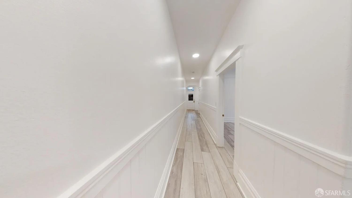 Detail Gallery Image 10 of 19 For 676 Greenwich St, San Francisco,  CA 94133 - – Beds | – Baths