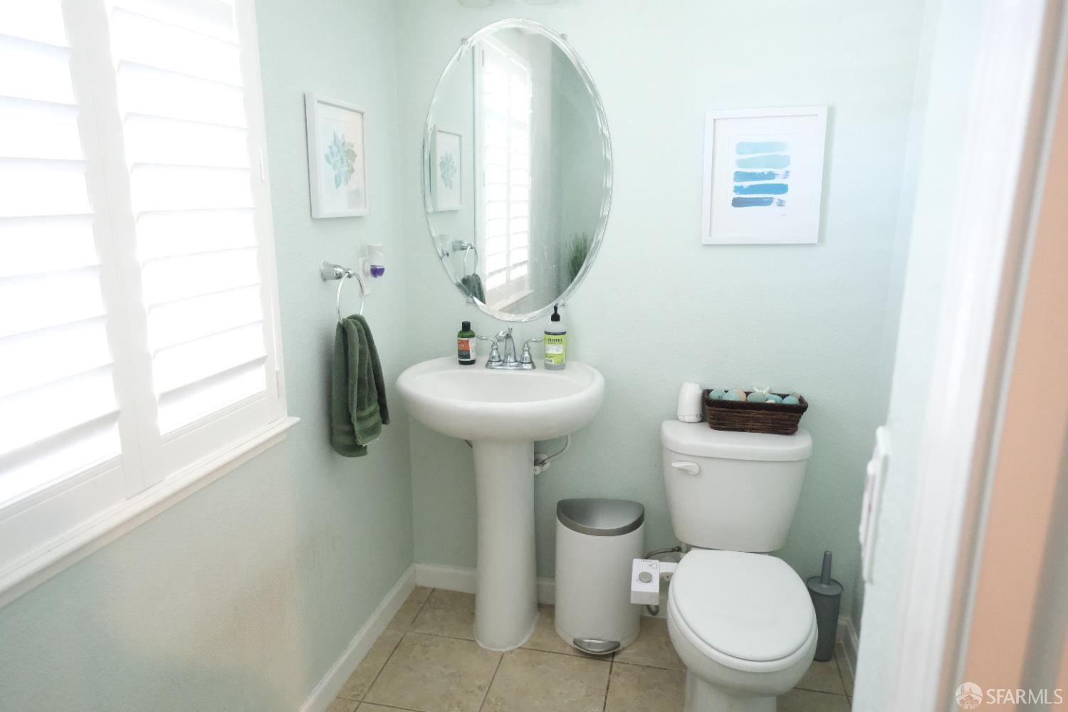 Detail Gallery Image 5 of 9 For 2312 Verona Dr, Bay Point,  CA 94565 - 4 Beds | 2/1 Baths