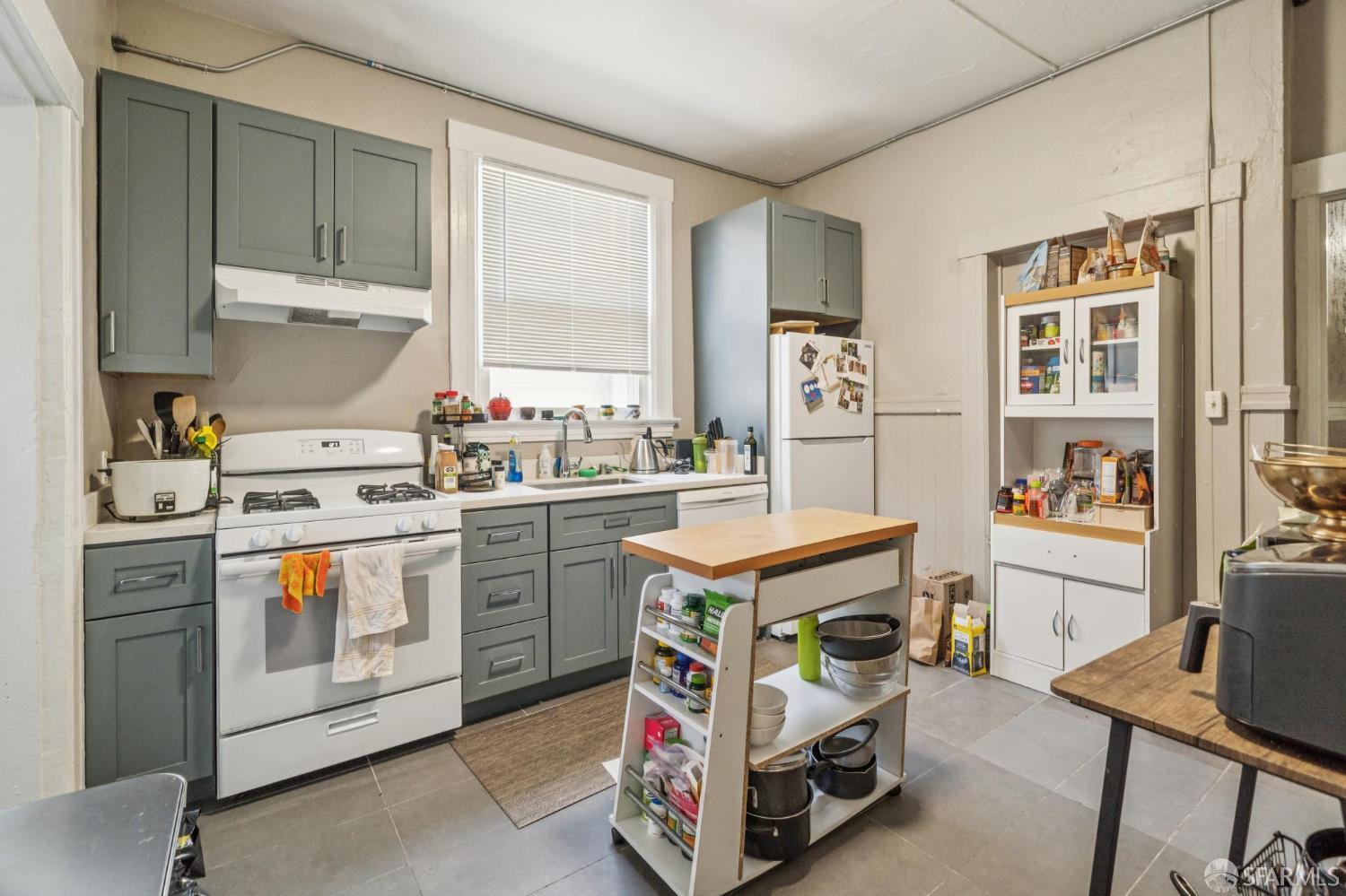 Detail Gallery Image 10 of 15 For 2317 Market St, San Francisco,  CA 94114 - – Beds | – Baths