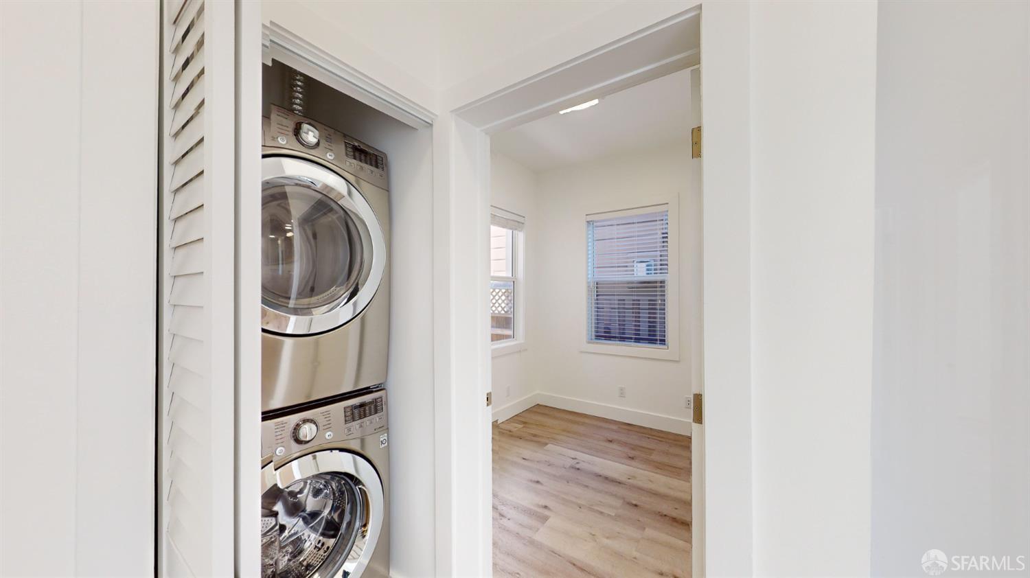 Detail Gallery Image 29 of 31 For 1 Scott St, San Francisco,  CA 94115 - – Beds | – Baths