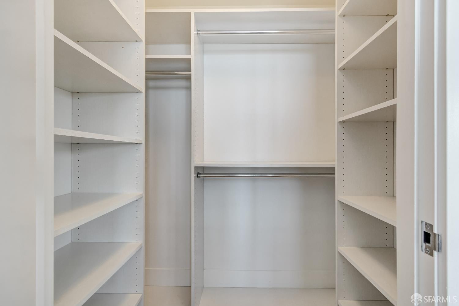 Detail Gallery Image 17 of 46 For 201 Folsom St 32d,  San Francisco,  CA 94105 - 1 Beds | 1 Baths