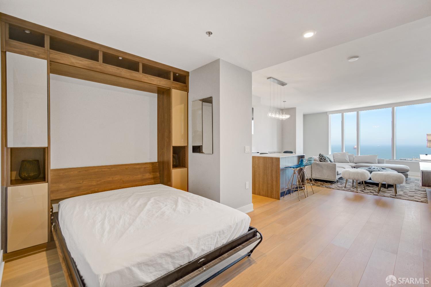 Detail Gallery Image 4 of 46 For 201 Folsom St 32d,  San Francisco,  CA 94105 - 1 Beds | 1 Baths