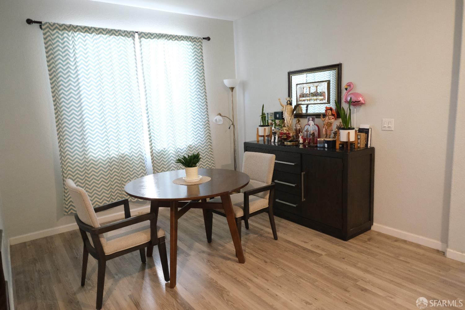 Detail Gallery Image 4 of 9 For 2312 Verona Dr, Bay Point,  CA 94565 - 4 Beds | 2/1 Baths