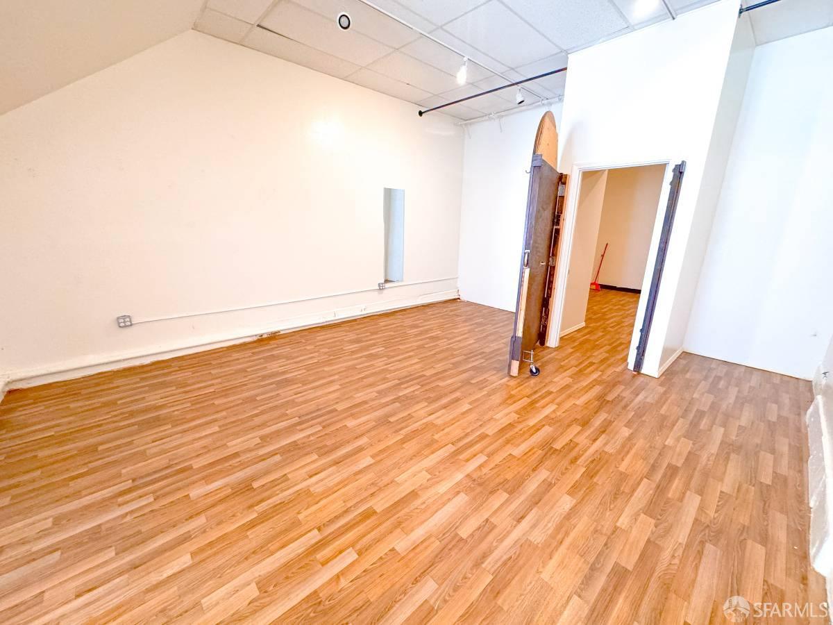 Detail Gallery Image 6 of 12 For 752 Broadway St #748,  San Francisco,  CA 94133 - – Beds | – Baths