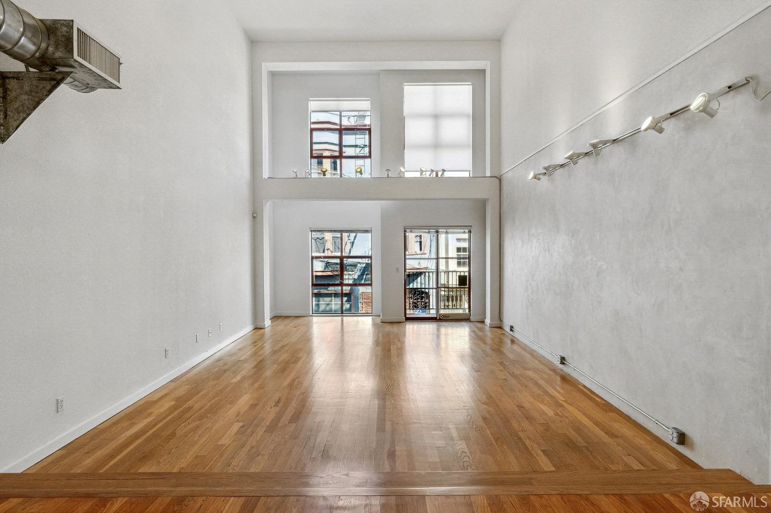 Detail Gallery Image 9 of 27 For 745 Clementina St a,  San Francisco,  CA 94103 - 1 Beds | 1/2 Baths