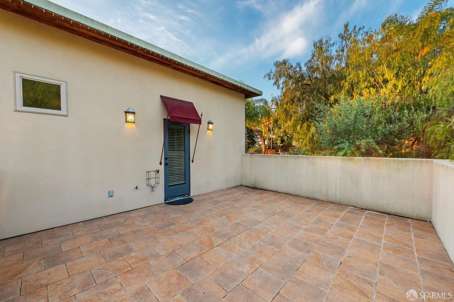 Detail Gallery Image 14 of 25 For 20 Benthill Ct, Lafayette,  CA 94549 - 1 Beds | 1/1 Baths
