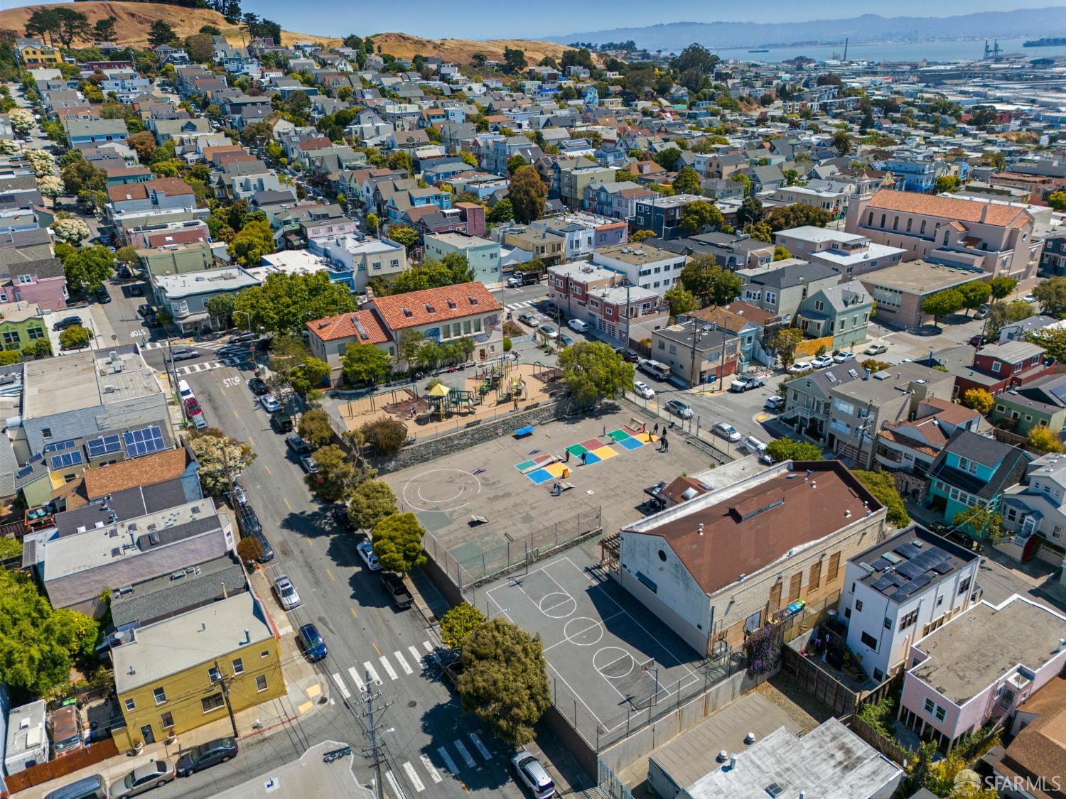 Detail Gallery Image 55 of 59 For 232 Holladay Ave, San Francisco,  CA 94110 - 3 Beds | 2 Baths
