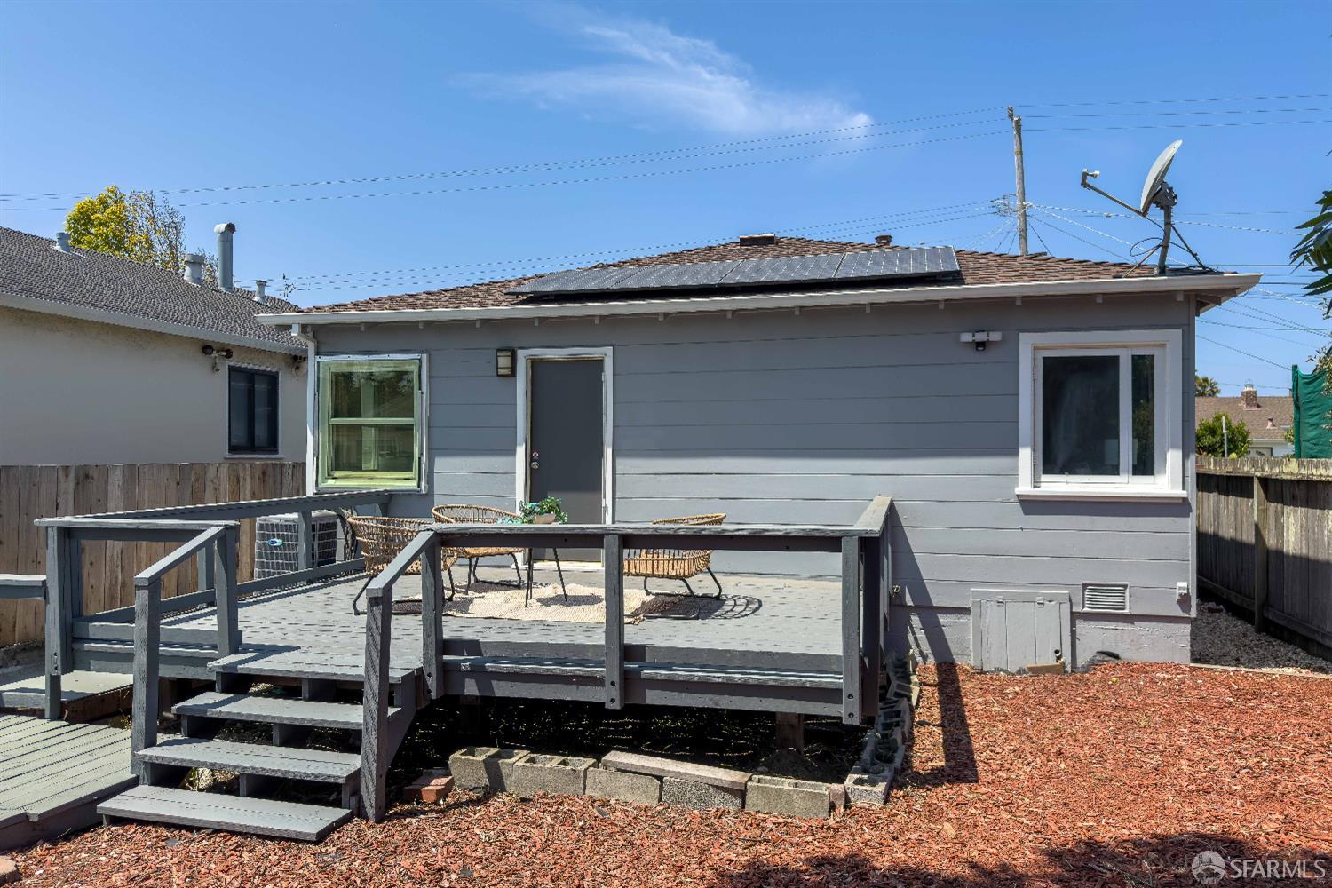 Detail Gallery Image 27 of 30 For 724 4th Ave, San Bruno,  CA 94066 - 2 Beds | 1 Baths