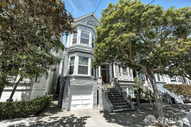 Detail Gallery Image 2 of 40 For 617 Broderick St #B,  San Francisco,  CA 94117 - 4 Beds | 4 Baths