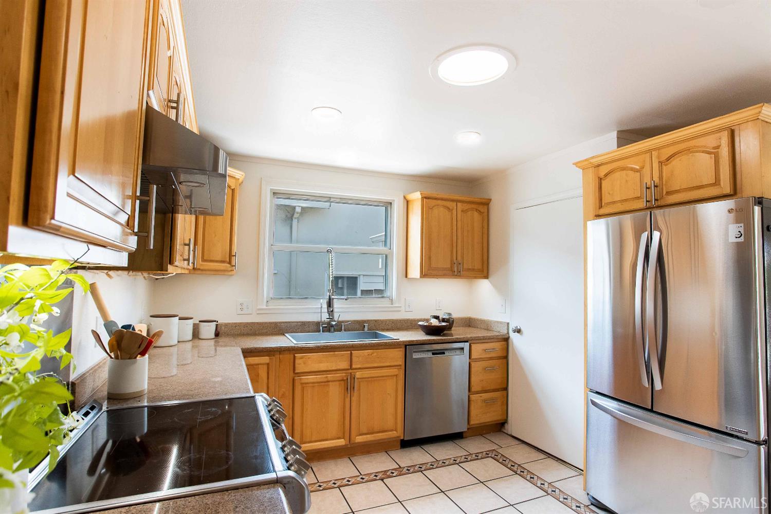 Detail Gallery Image 21 of 30 For 724 4th Ave, San Bruno,  CA 94066 - 2 Beds | 1 Baths