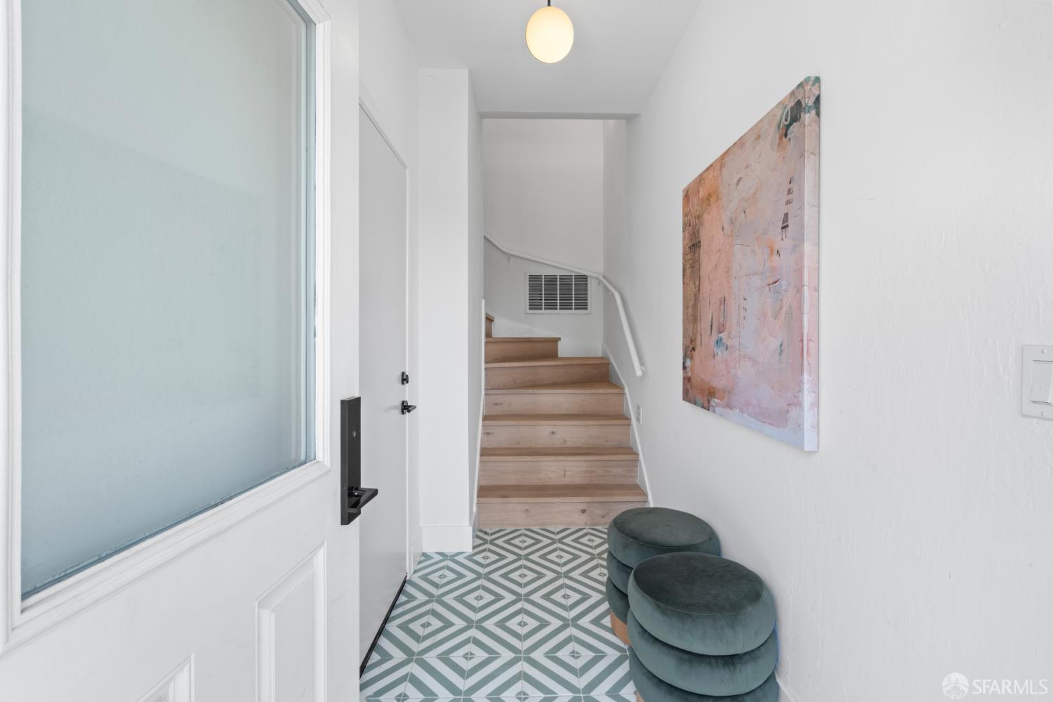 Detail Gallery Image 33 of 59 For 232 Holladay Ave, San Francisco,  CA 94110 - 3 Beds | 2 Baths
