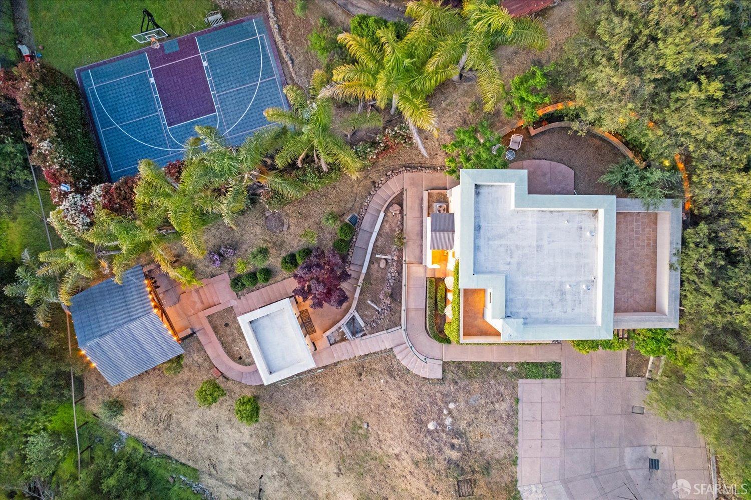 Detail Gallery Image 23 of 25 For 20 Benthill Ct, Lafayette,  CA 94549 - 1 Beds | 1/1 Baths