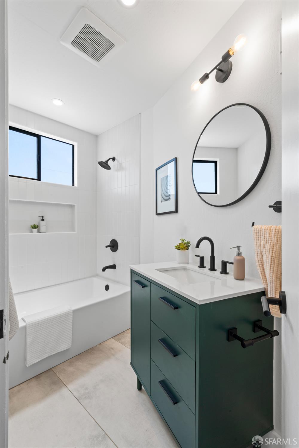 Detail Gallery Image 29 of 59 For 232 Holladay Ave, San Francisco,  CA 94110 - 3 Beds | 2 Baths