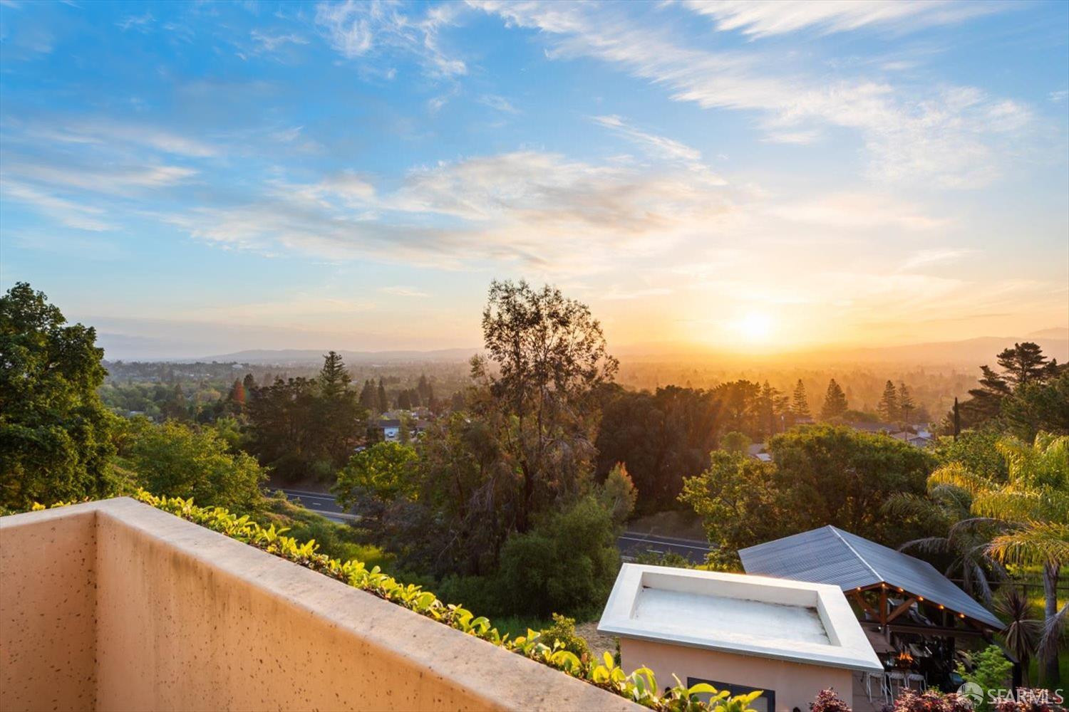 Detail Gallery Image 11 of 25 For 20 Benthill Ct, Lafayette,  CA 94549 - 1 Beds | 1/1 Baths