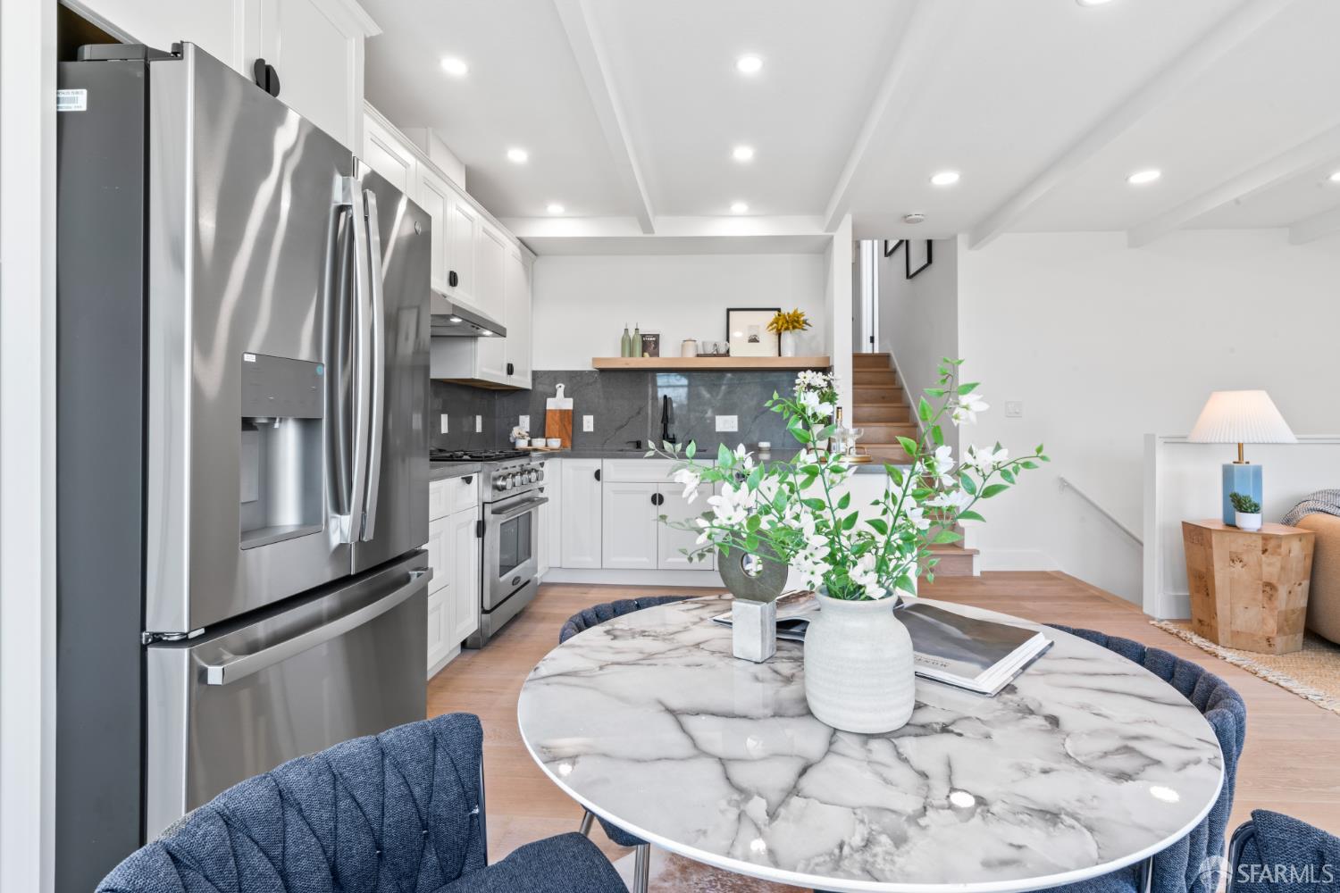 Detail Gallery Image 10 of 59 For 232 Holladay Ave, San Francisco,  CA 94110 - 3 Beds | 2 Baths
