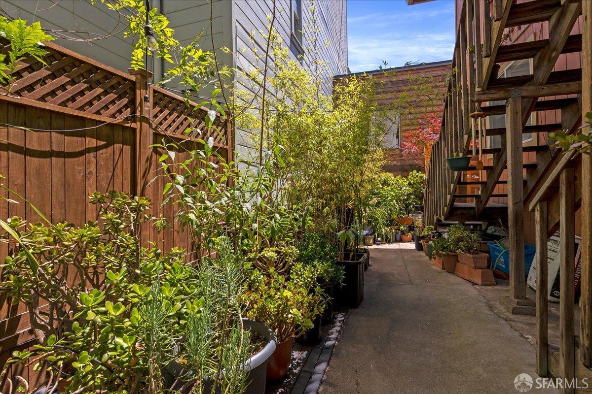 Photo #38: 425045354 Listing: Photo #38