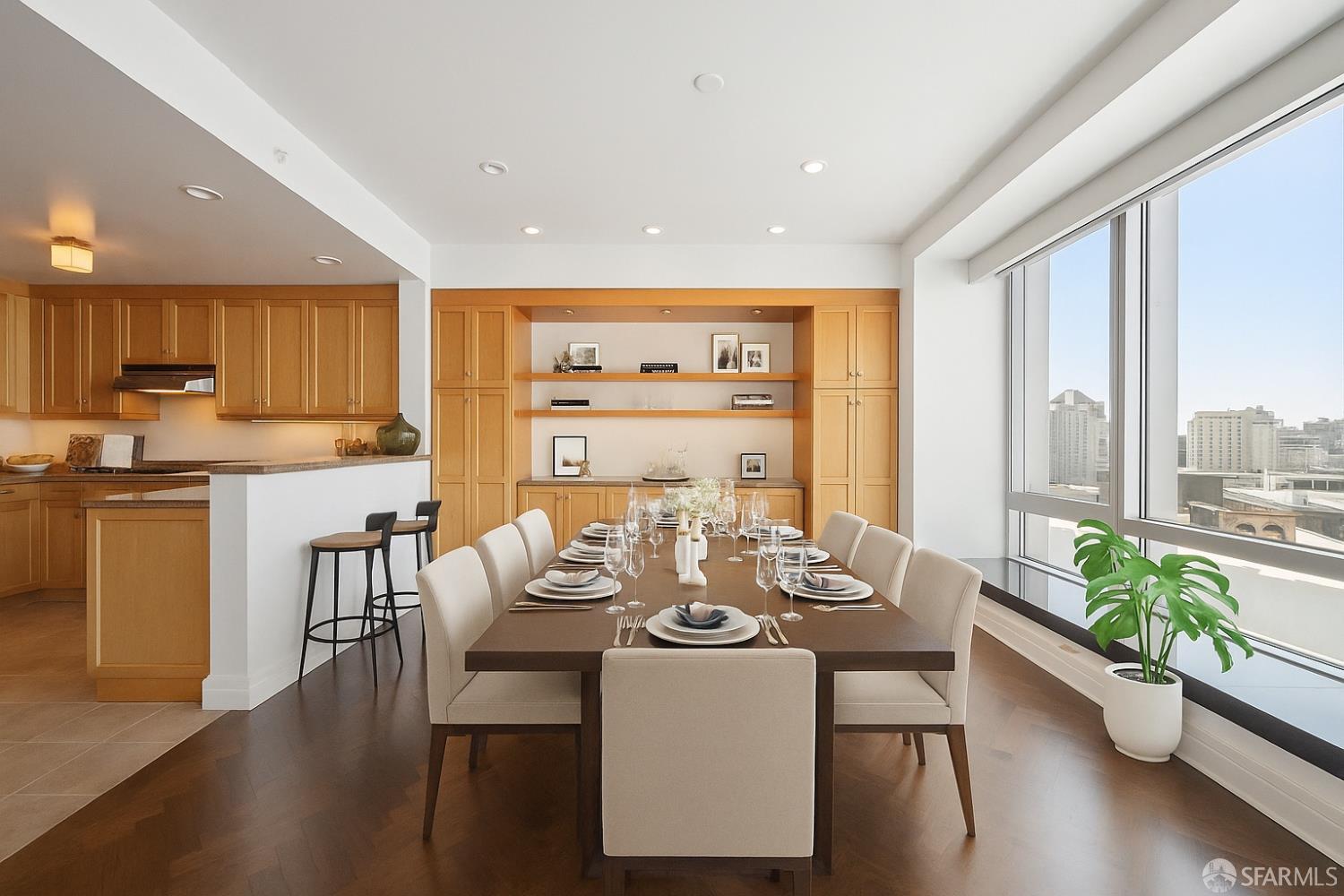 Detail Gallery Image 9 of 25 For 765 Market St 22d,  San Francisco,  CA 94103 - 3 Beds | 3 Baths