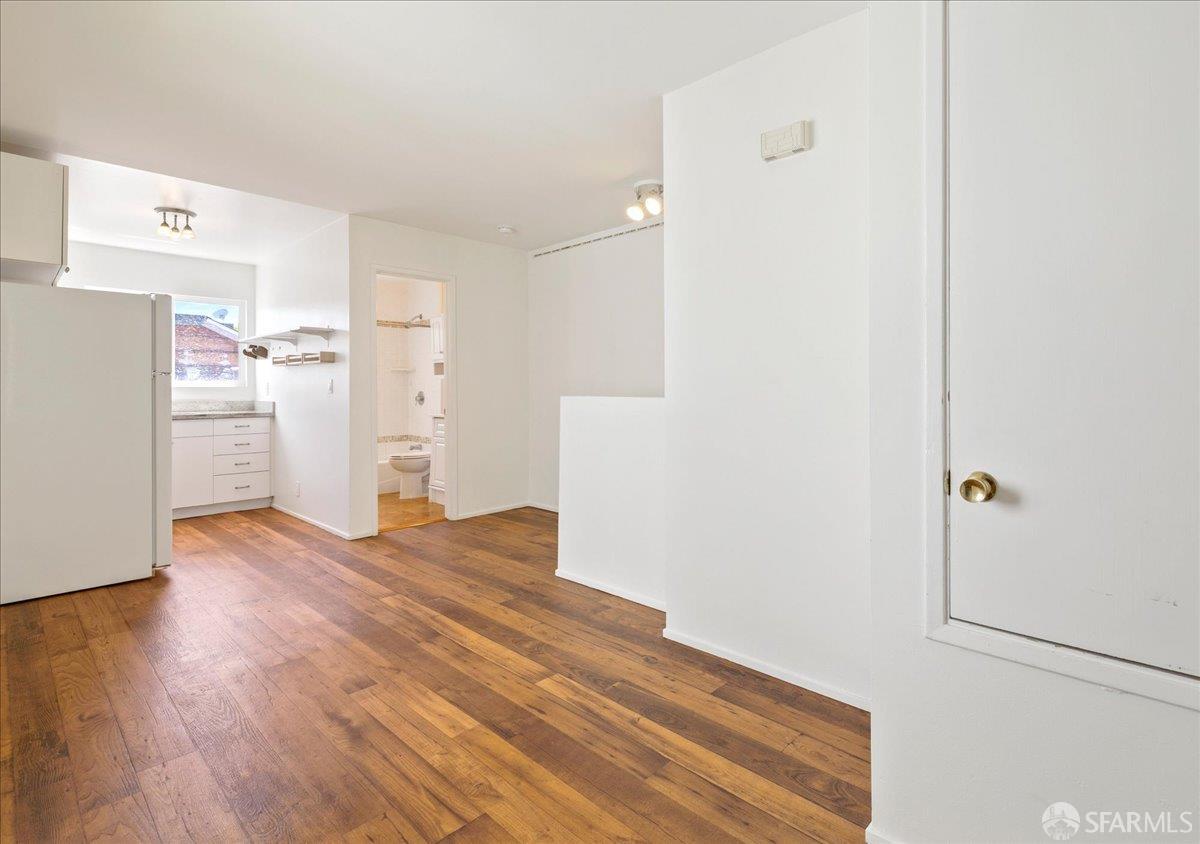 Photo #25: 425045354 Listing: Photo #25