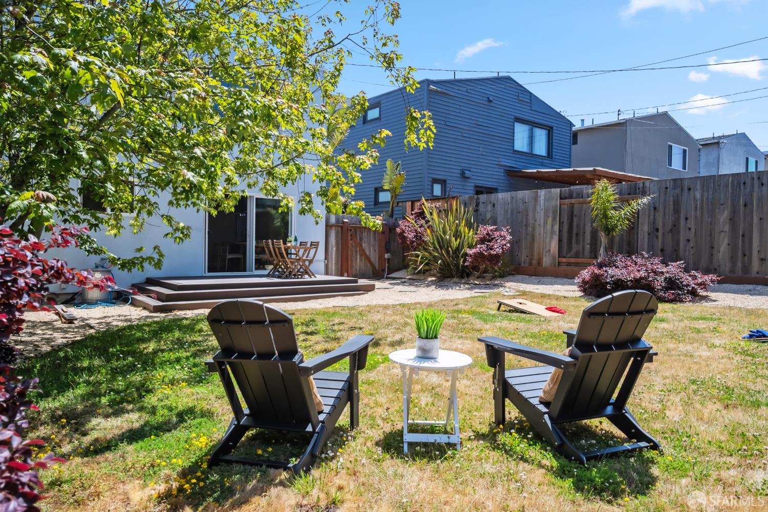 Detail Gallery Image 36 of 45 For 400 Firecrest Ave, Pacifica,  CA 94044 - 4 Beds | 2/1 Baths