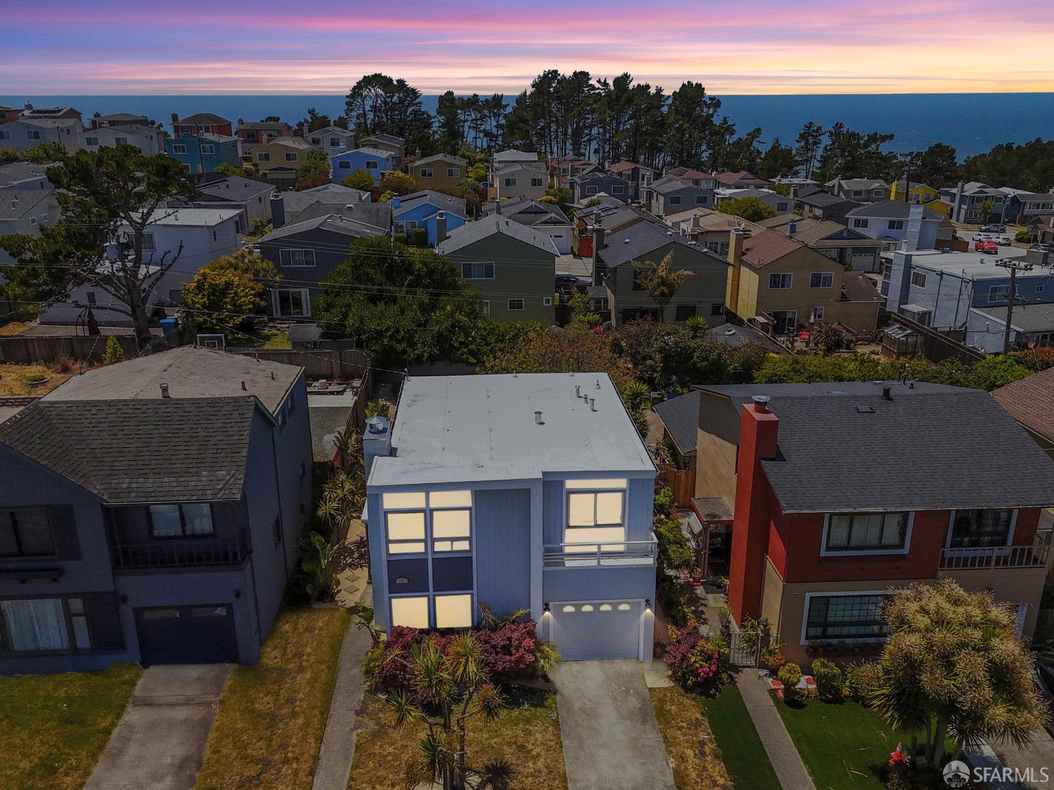 Detail Gallery Image 44 of 45 For 400 Firecrest Ave, Pacifica,  CA 94044 - 4 Beds | 2/1 Baths