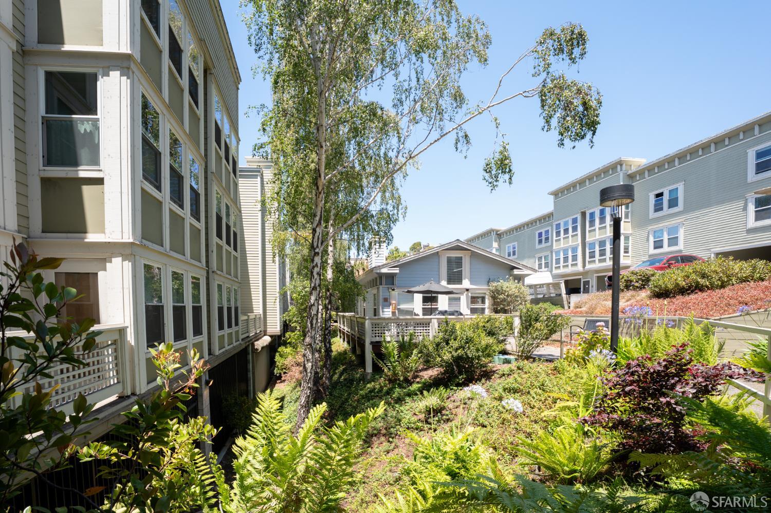 Detail Gallery Image 32 of 46 For 2250 24th St #127,  San Francisco,  CA 94107 - 1 Beds | 1 Baths
