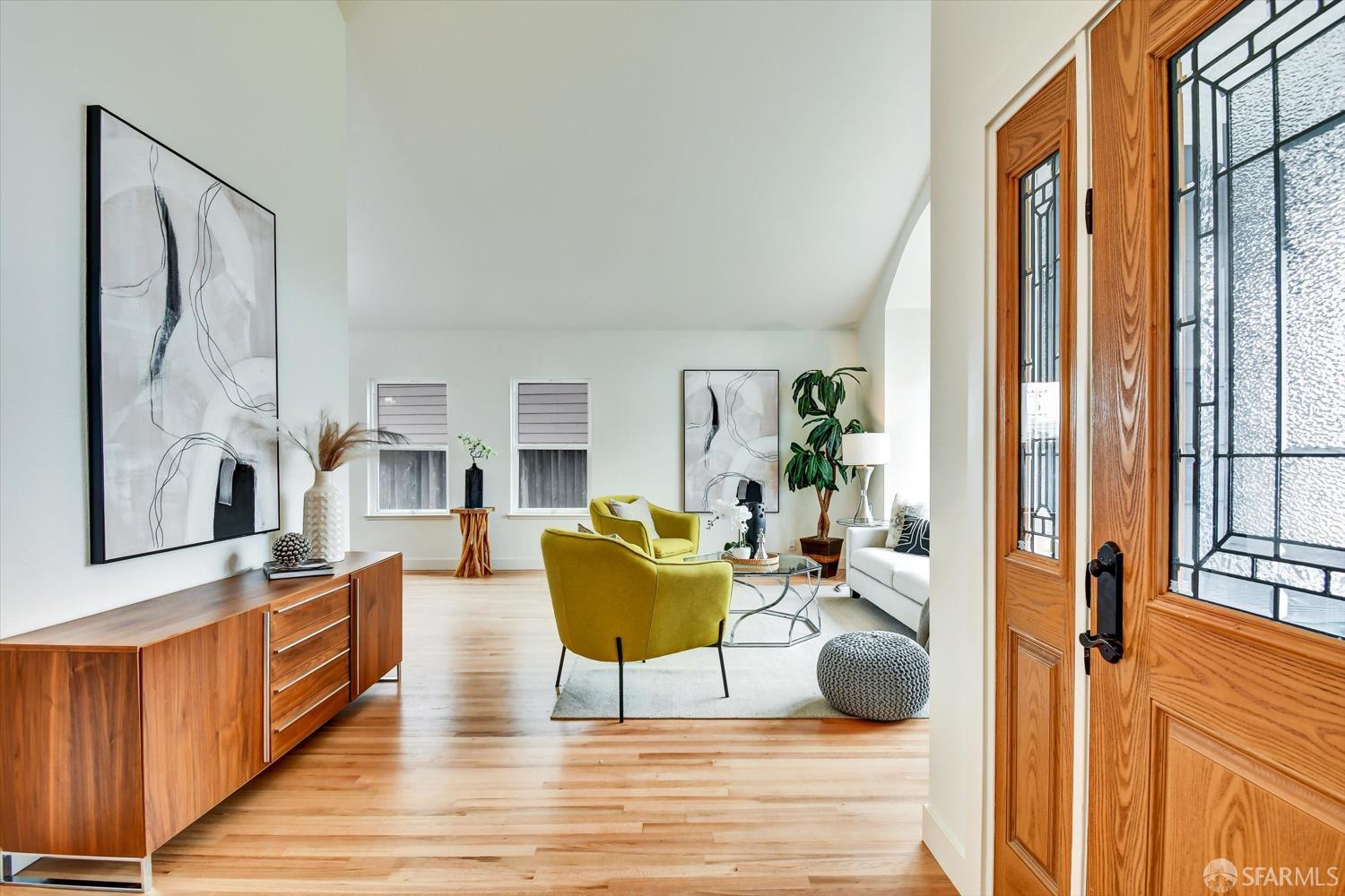 Detail Gallery Image 5 of 72 For 207 Marvilla Cir, Pacifica,  CA 94044 - 4 Beds | 3 Baths