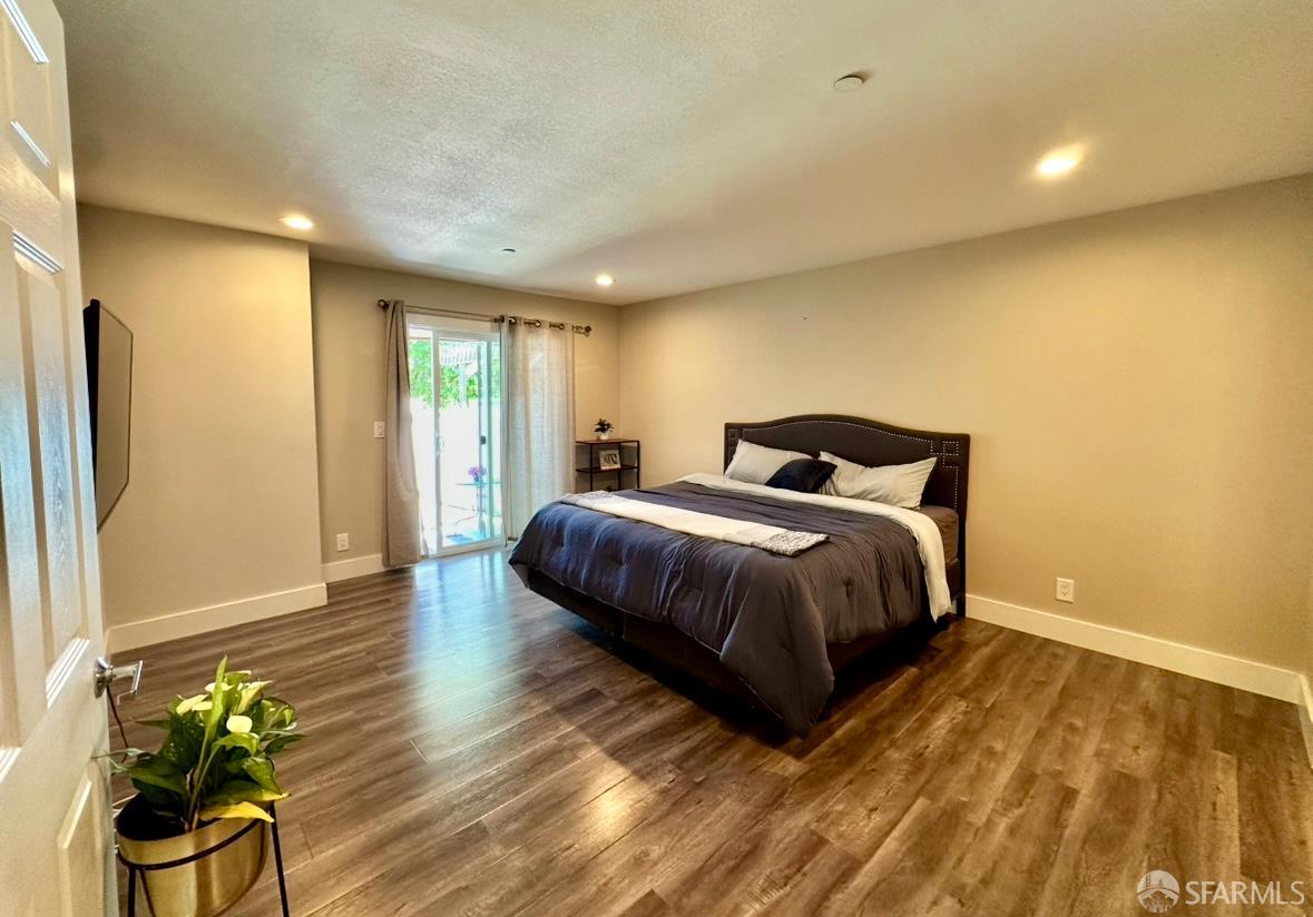 Detail Gallery Image 20 of 25 For 139 Hall Ln, Walnut Creek,  CA 94597 - 2 Beds | 3/1 Baths
