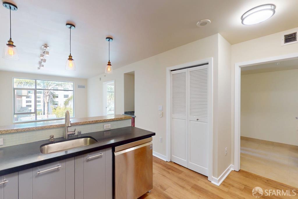 Detail Gallery Image 8 of 22 For 170 King St #618,  San Francisco,  CA 94107 - 1 Beds | 1 Baths