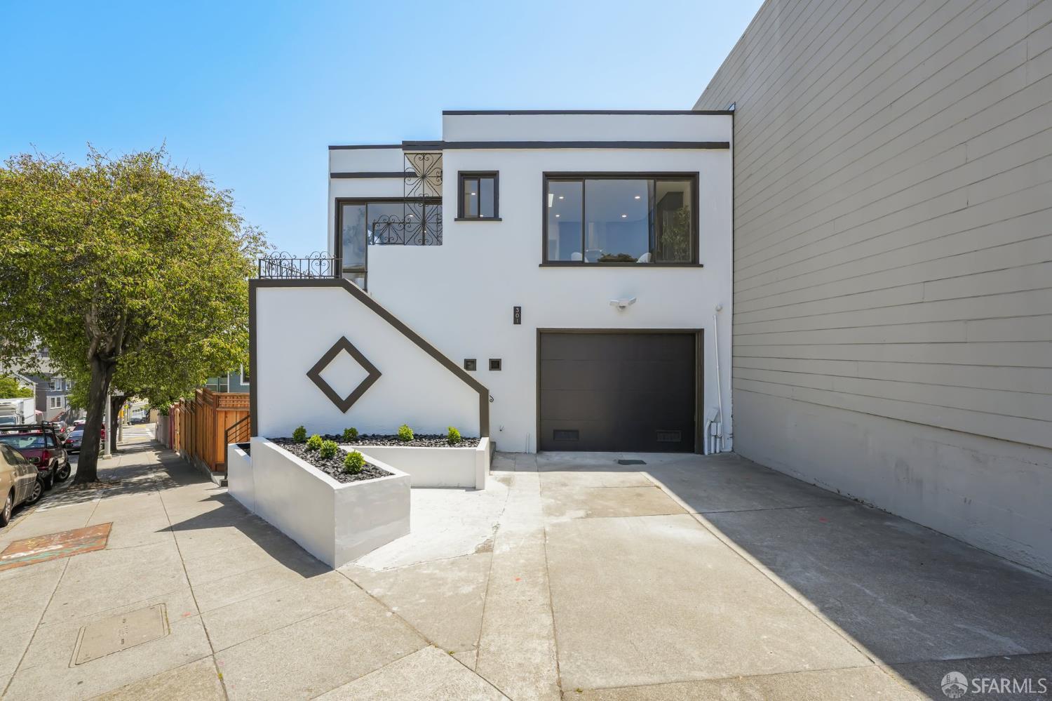 Photo #38: 425052492 Listing: Photo #38