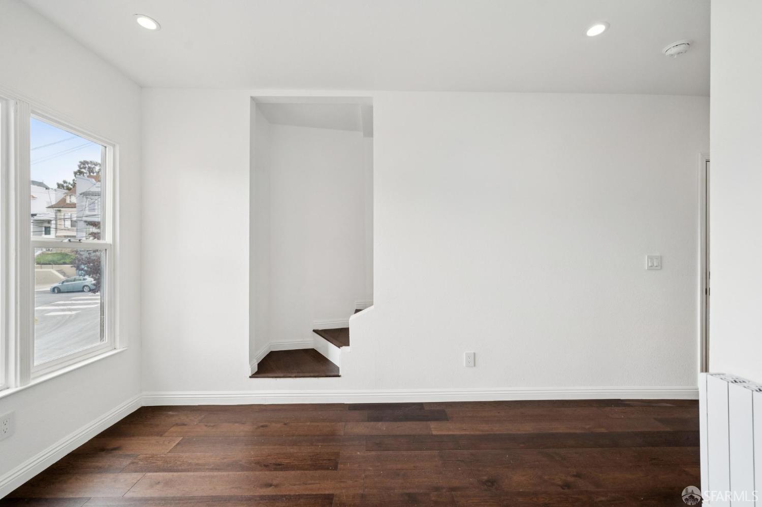Detail Gallery Image 15 of 56 For 63 Jersey St, San Francisco,  CA 94114 - – Beds | – Baths