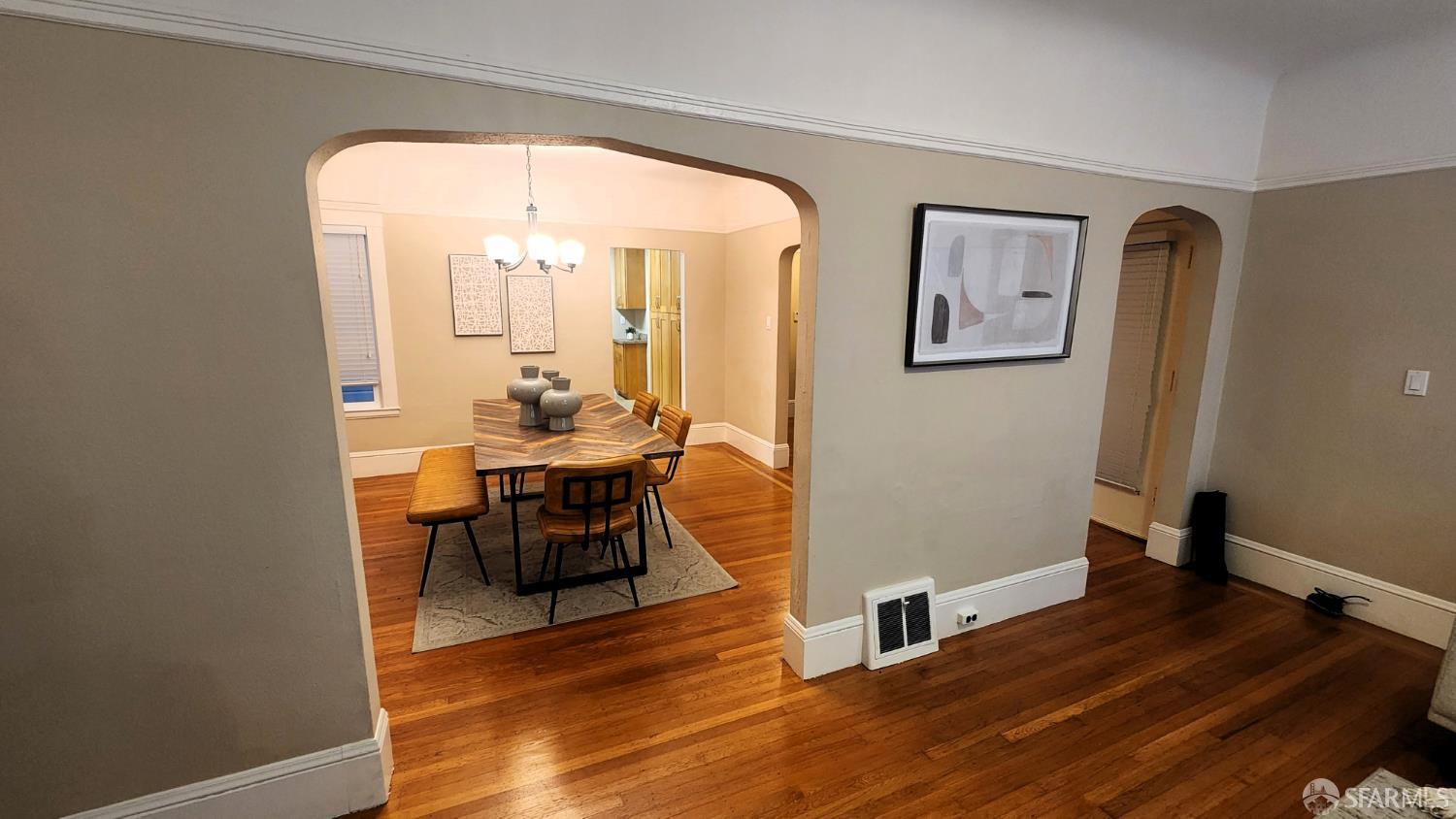 Detail Gallery Image 4 of 16 For 1708 Cabrillo St, San Francisco,  CA 94121 - – Beds | – Baths