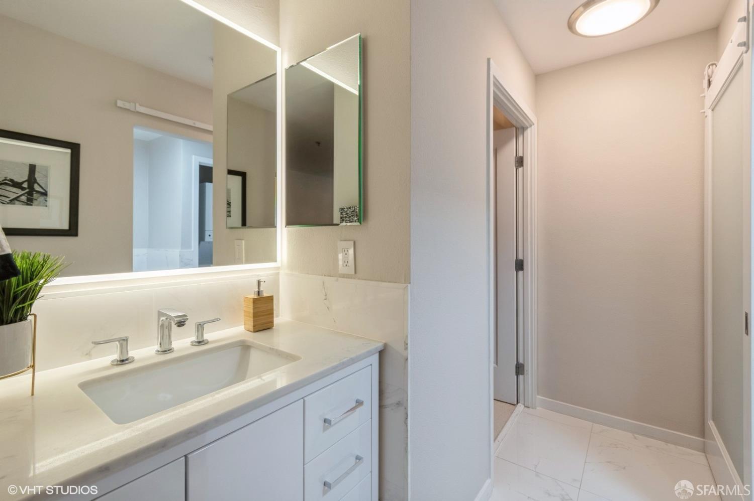 Detail Gallery Image 32 of 61 For 88 King St 104l,  San Francisco,  CA 94107 - 3 Beds | 3 Baths