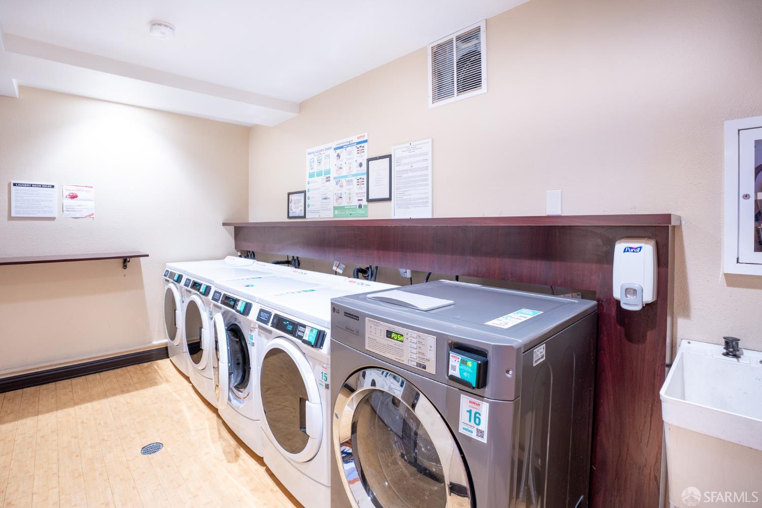 Detail Gallery Image 35 of 46 For 2250 24th St #127,  San Francisco,  CA 94107 - 1 Beds | 1 Baths