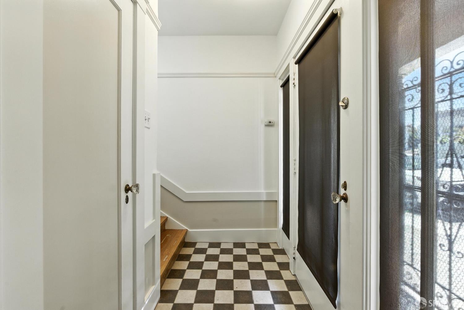 Detail Gallery Image 20 of 35 For 420 Woolsey St, San Francisco,  CA 94134 - 1 Beds | 1 Baths