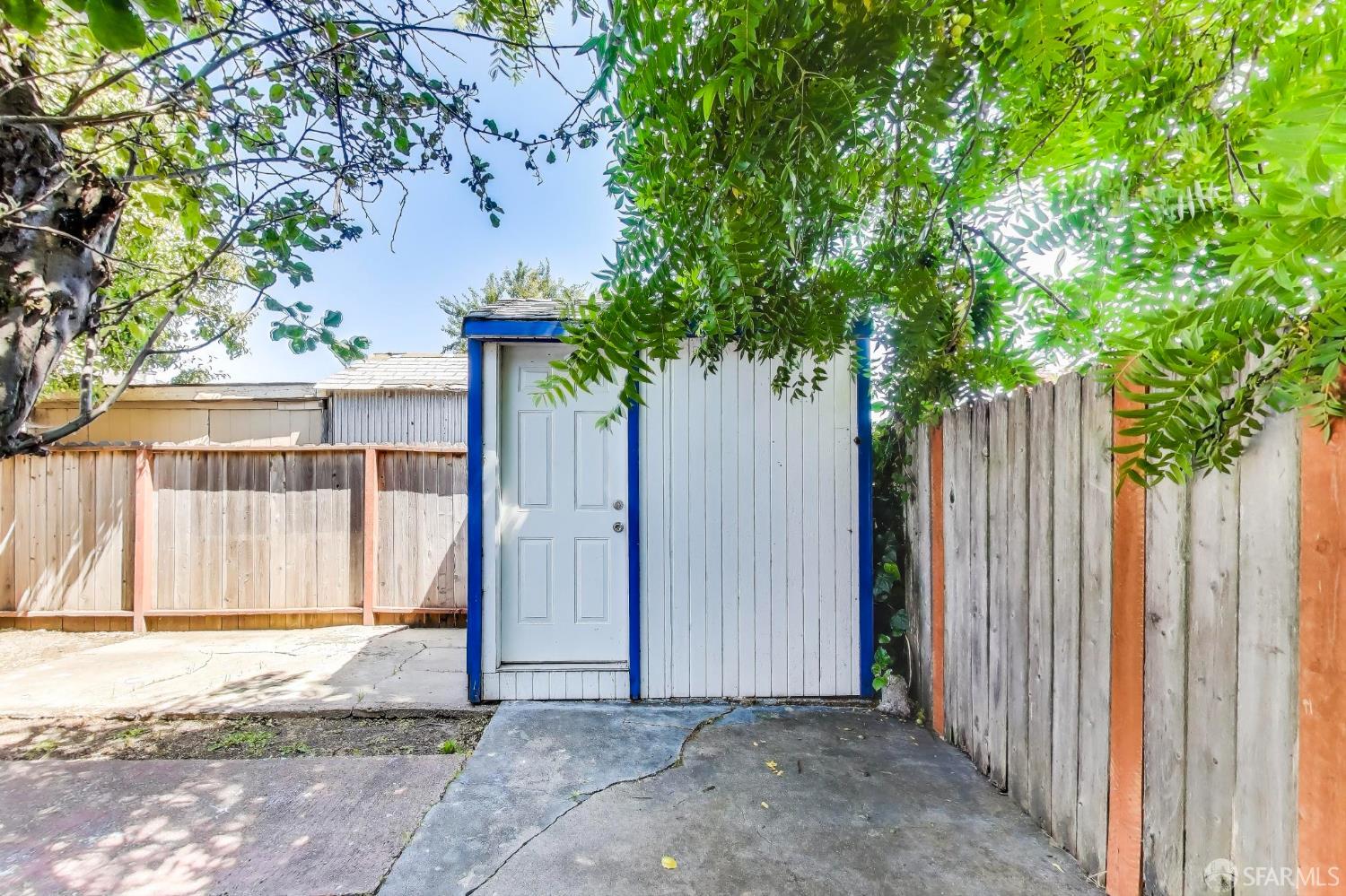 Detail Gallery Image 19 of 21 For 2430 Bancroft Ln, San Pablo,  CA 94806 - 3 Beds | 2 Baths