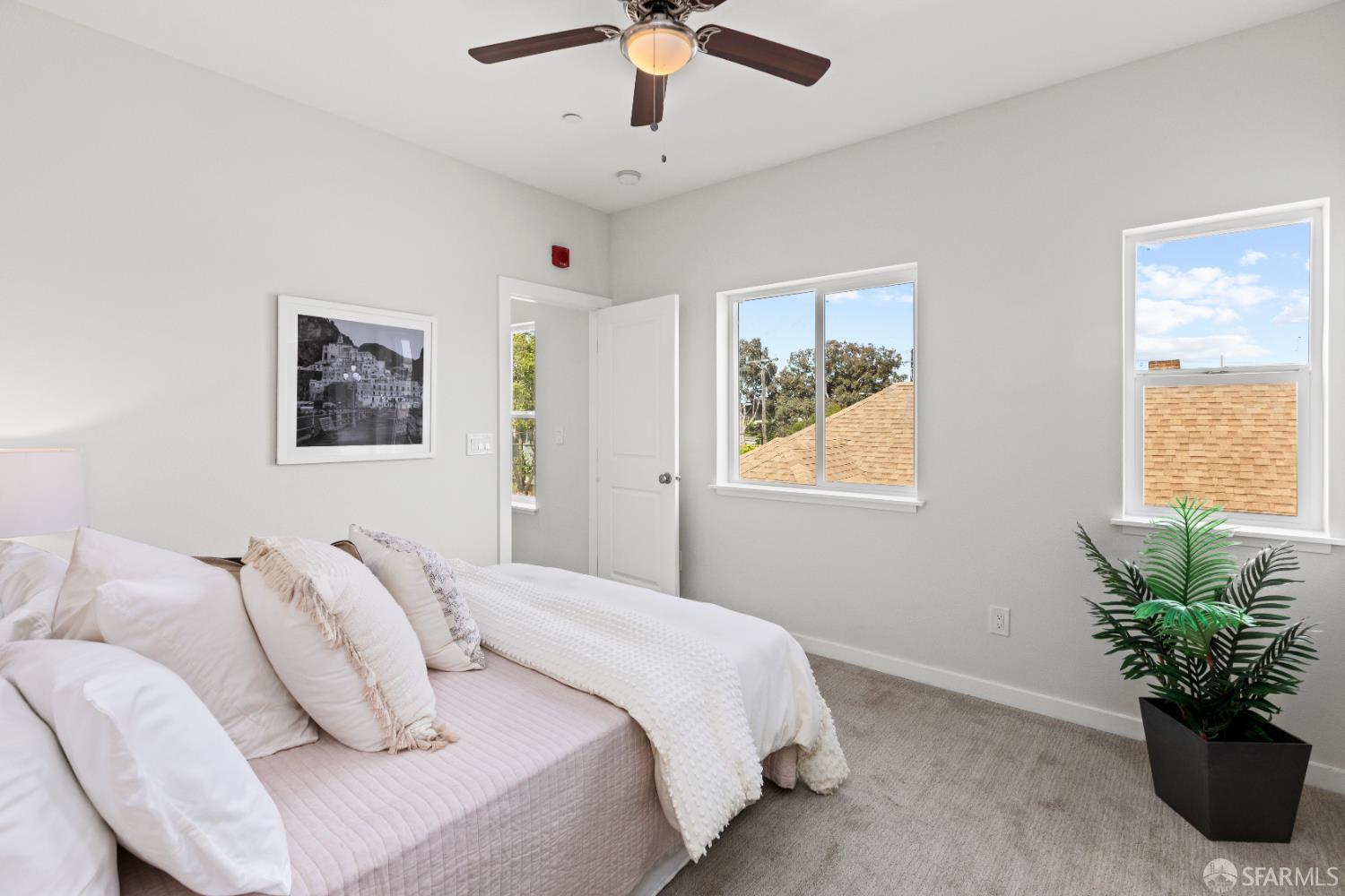 Detail Gallery Image 21 of 41 For 528 32nd St, Oakland,  CA 94609 - – Beds | – Baths