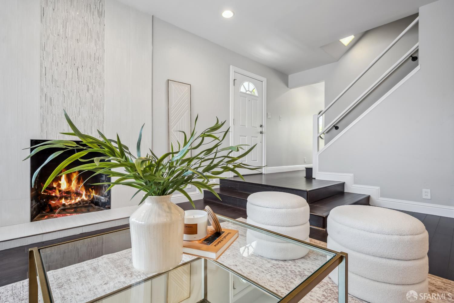 Detail Gallery Image 8 of 45 For 400 Firecrest Ave, Pacifica,  CA 94044 - 4 Beds | 2/1 Baths