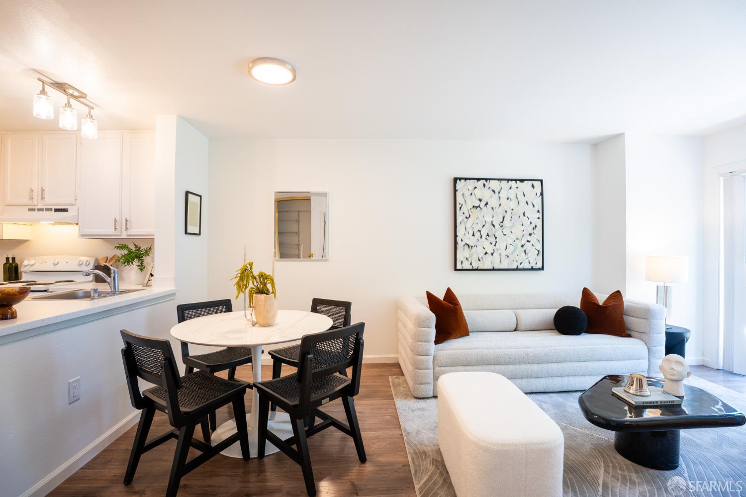Detail Gallery Image 8 of 46 For 2250 24th St #127,  San Francisco,  CA 94107 - 1 Beds | 1 Baths