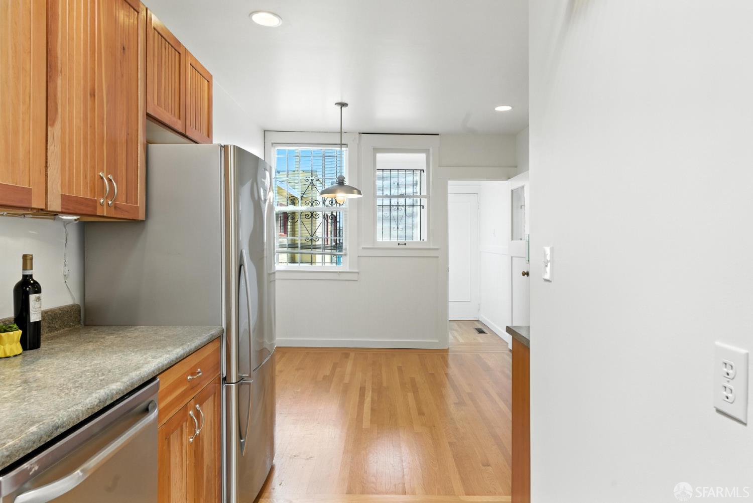 Detail Gallery Image 16 of 35 For 420 Woolsey St, San Francisco,  CA 94134 - 1 Beds | 1 Baths