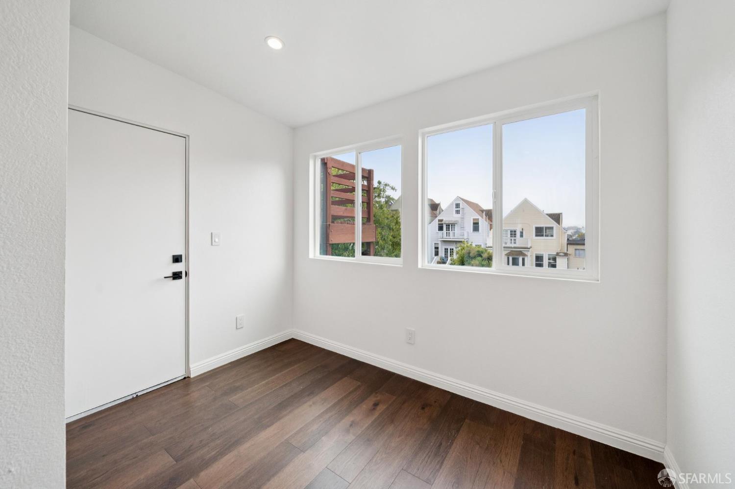 Detail Gallery Image 33 of 56 For 63 Jersey St, San Francisco,  CA 94114 - – Beds | – Baths