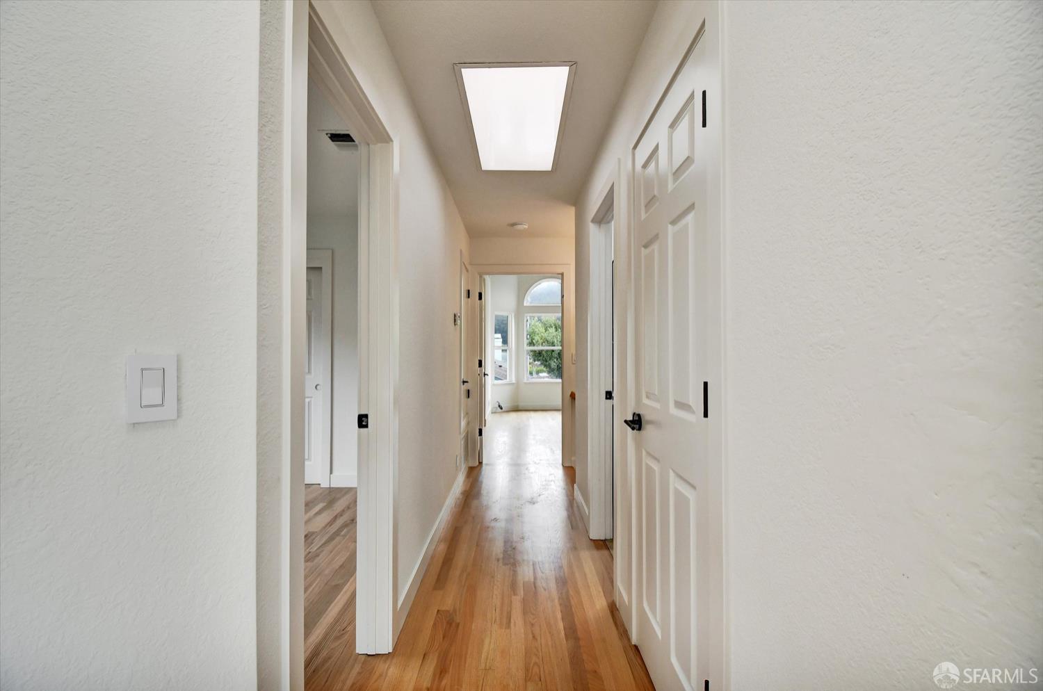 Detail Gallery Image 31 of 72 For 207 Marvilla Cir, Pacifica,  CA 94044 - 4 Beds | 3 Baths