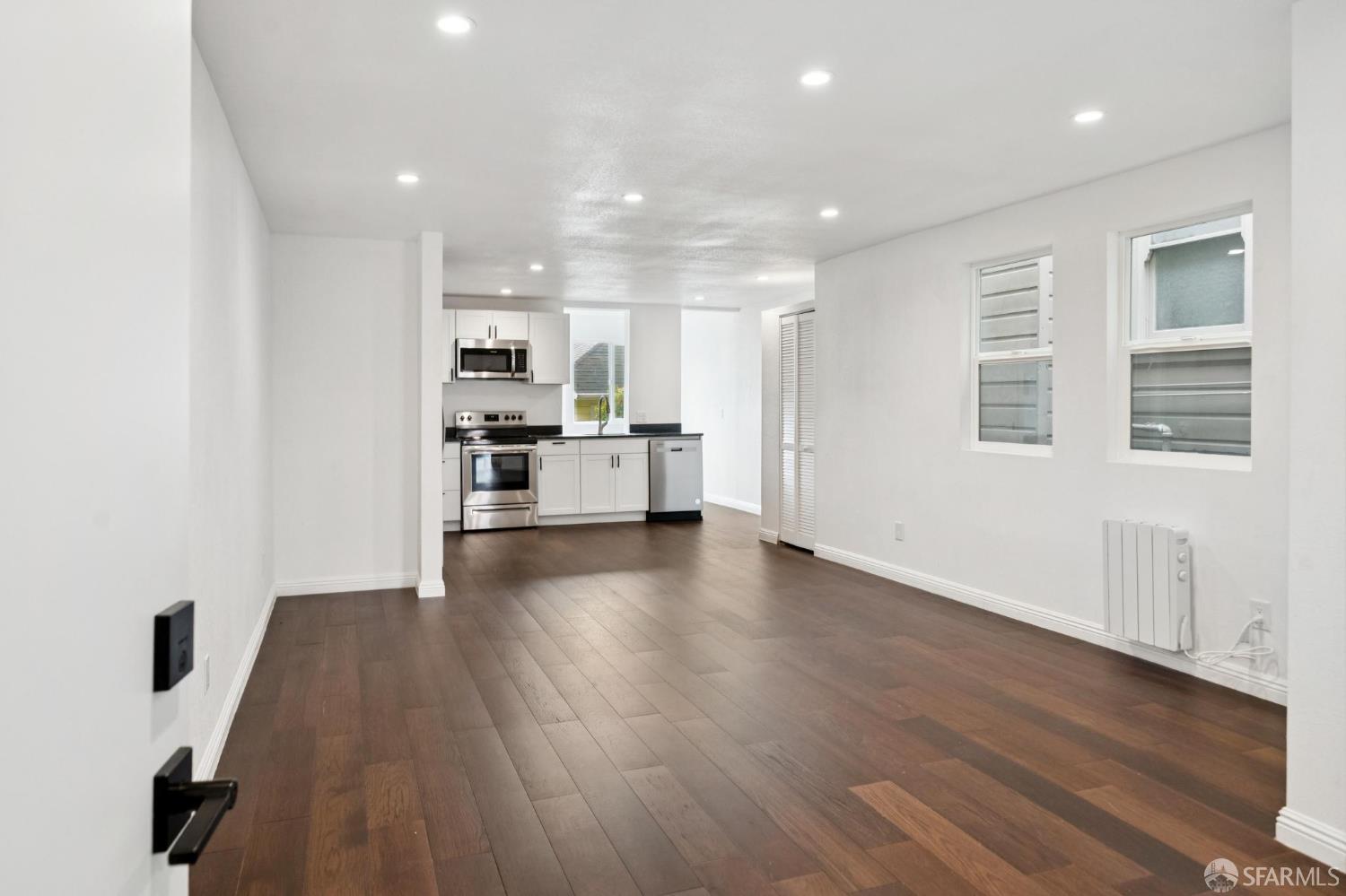 Detail Gallery Image 38 of 56 For 63 Jersey St, San Francisco,  CA 94114 - – Beds | – Baths