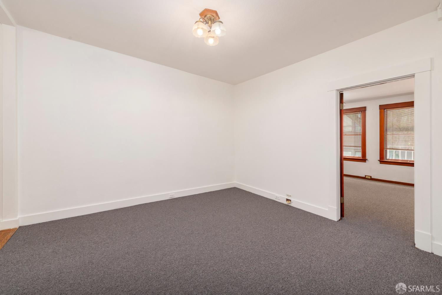 Photo #22: 425052788 Listing: Photo #22