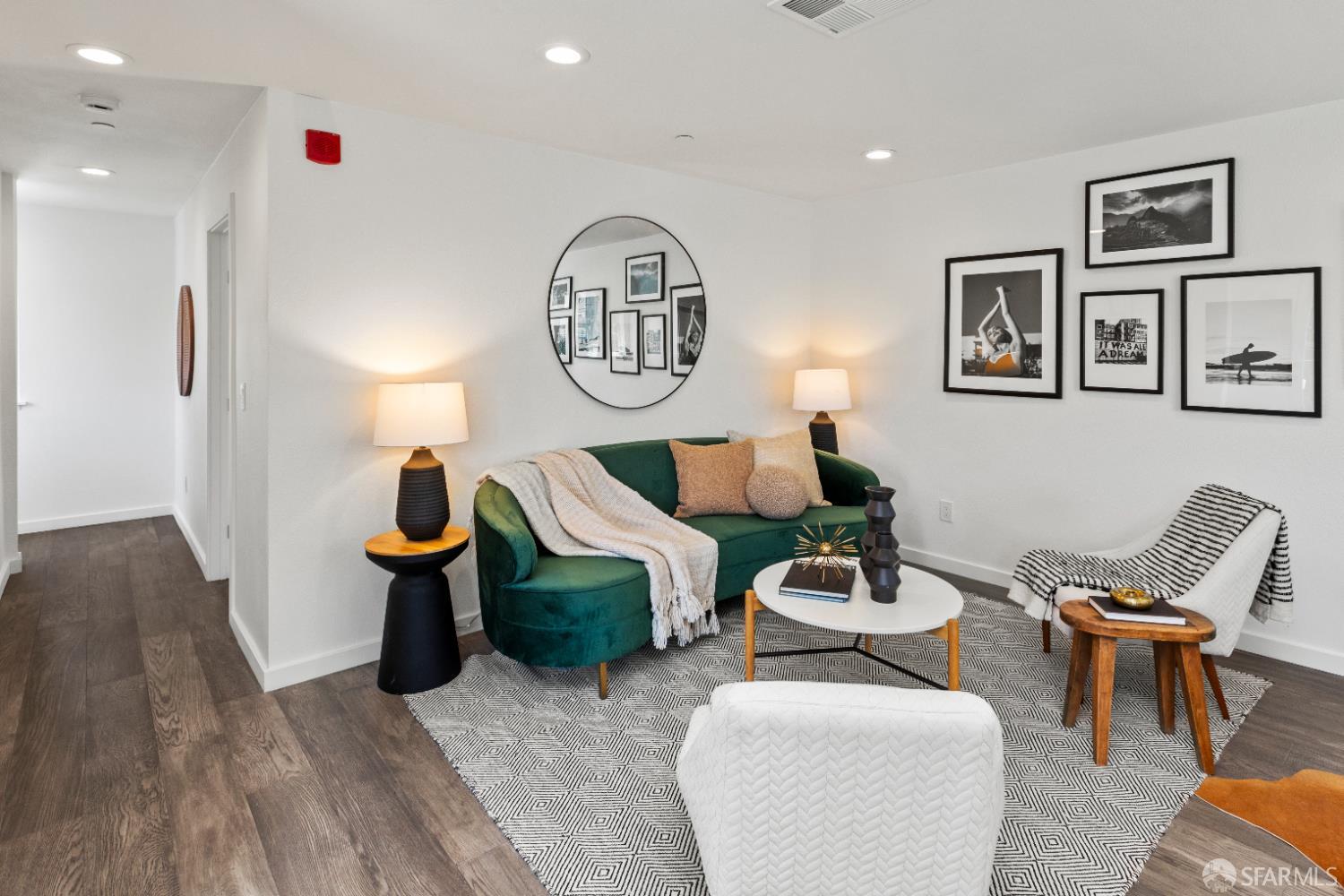 Detail Gallery Image 18 of 41 For 528 32nd St, Oakland,  CA 94609 - – Beds | – Baths