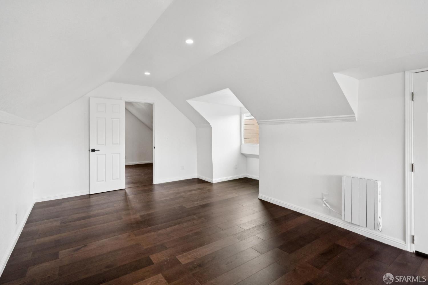 Detail Gallery Image 17 of 56 For 63 Jersey St, San Francisco,  CA 94114 - – Beds | – Baths