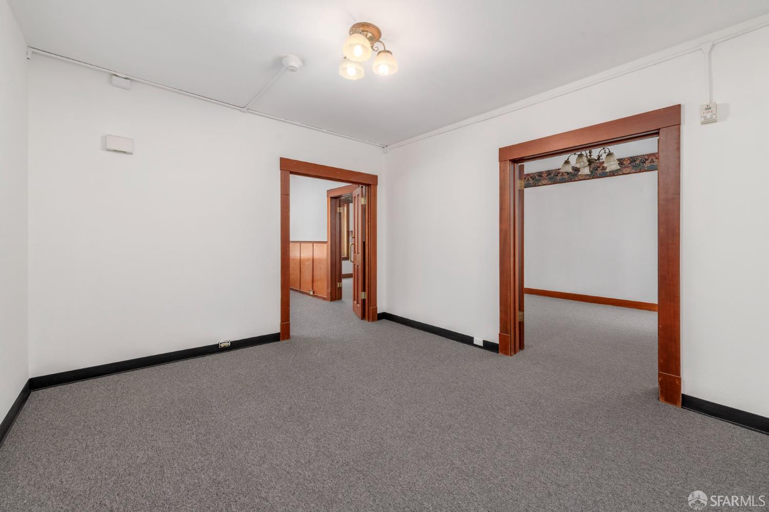Photo #20: 425052788 Listing: Photo #20
