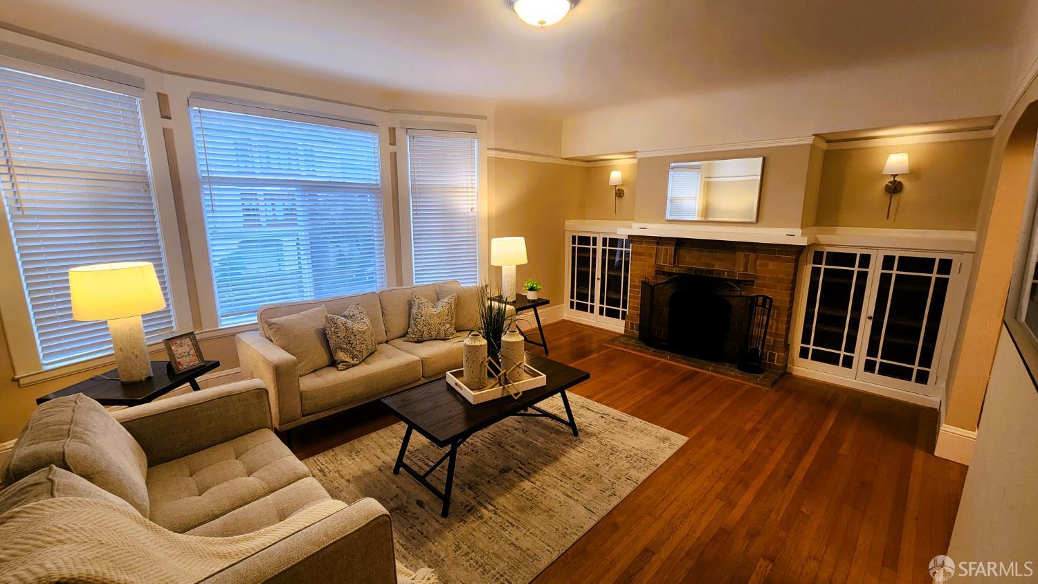 Detail Gallery Image 2 of 16 For 1708 Cabrillo St, San Francisco,  CA 94121 - – Beds | – Baths