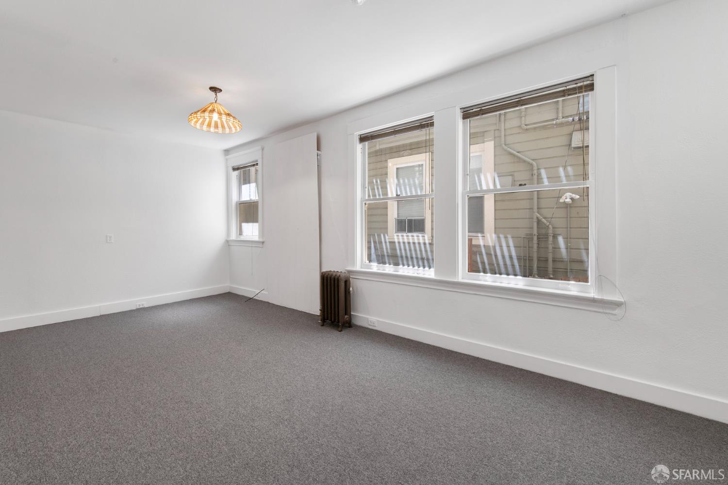 Photo #12: 425052788 Listing: Photo #12